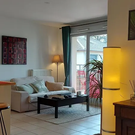 아파트 Cosy Terrasse, Sur Cour Interieure Arboree